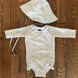 Minnow girls 0-6m rashguard onepiece